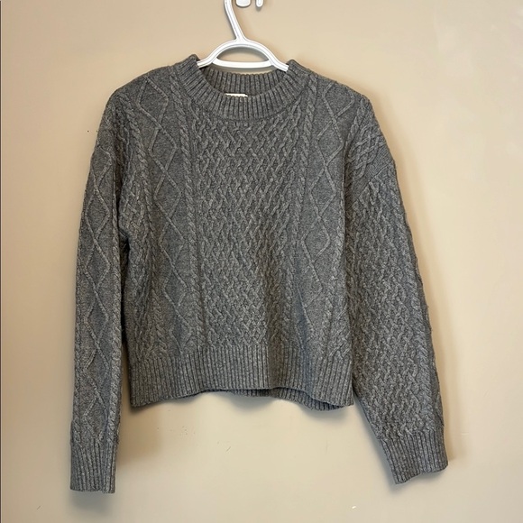 H&M Wool Blend Gray Crop Sweater size S - Picture 1 of 7